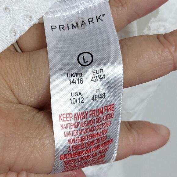 Primark White Ruffle Eyelet Hem Sweatshirt Top Size L - Picture 6 of 6